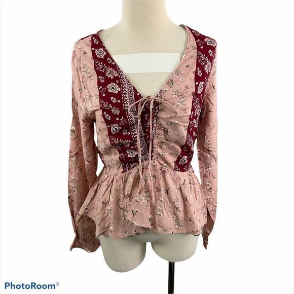 NWT DEREK HEART Pink Two Tone Paisley Print V Neck - Picture 8 of 8